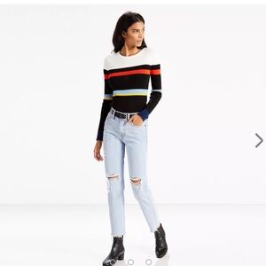 Levi’s Wedgie Fit Jeans size 27 in light wash